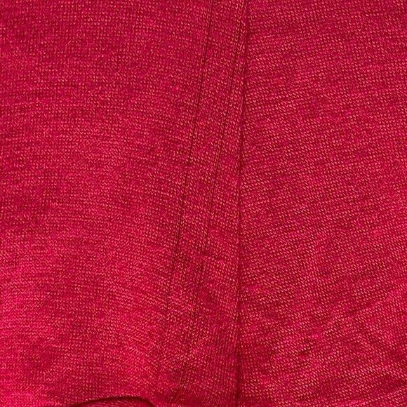 Cacia Red Boxy Crop Top with Scoop Neck Ruffled Bell Sleeve and Peplum Hem  Med - Picture 2 of 8